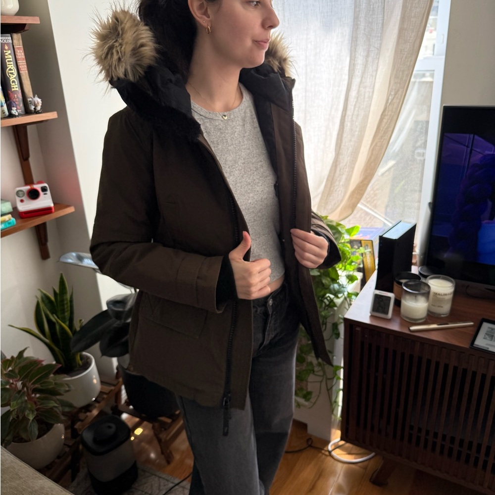 Aritzia (TNA brand) Women's Brown Hooded Jacket